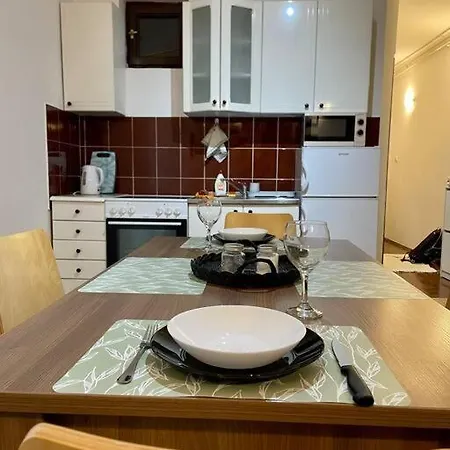 Alina Urban Getaway Center Pet Friendly *