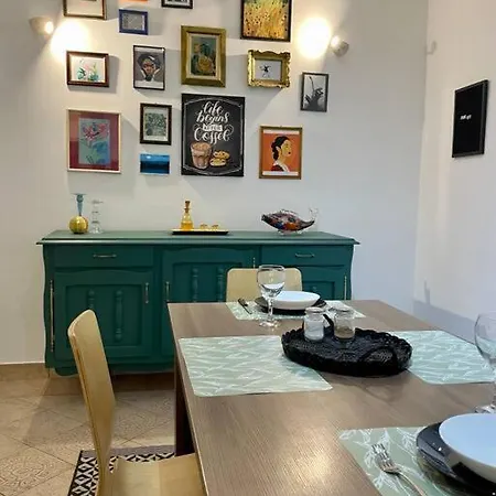 Alina Urban Getaway Center Pet Friendly *